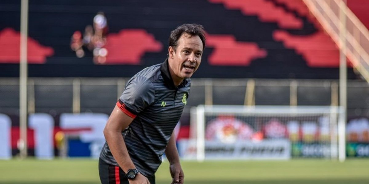 Dado afirma que não conta com David para duelo contra o Barcelona de Ilhéus