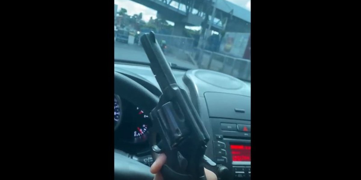 Sem uma das pernas, homem é preso após assaltar mulher de PM