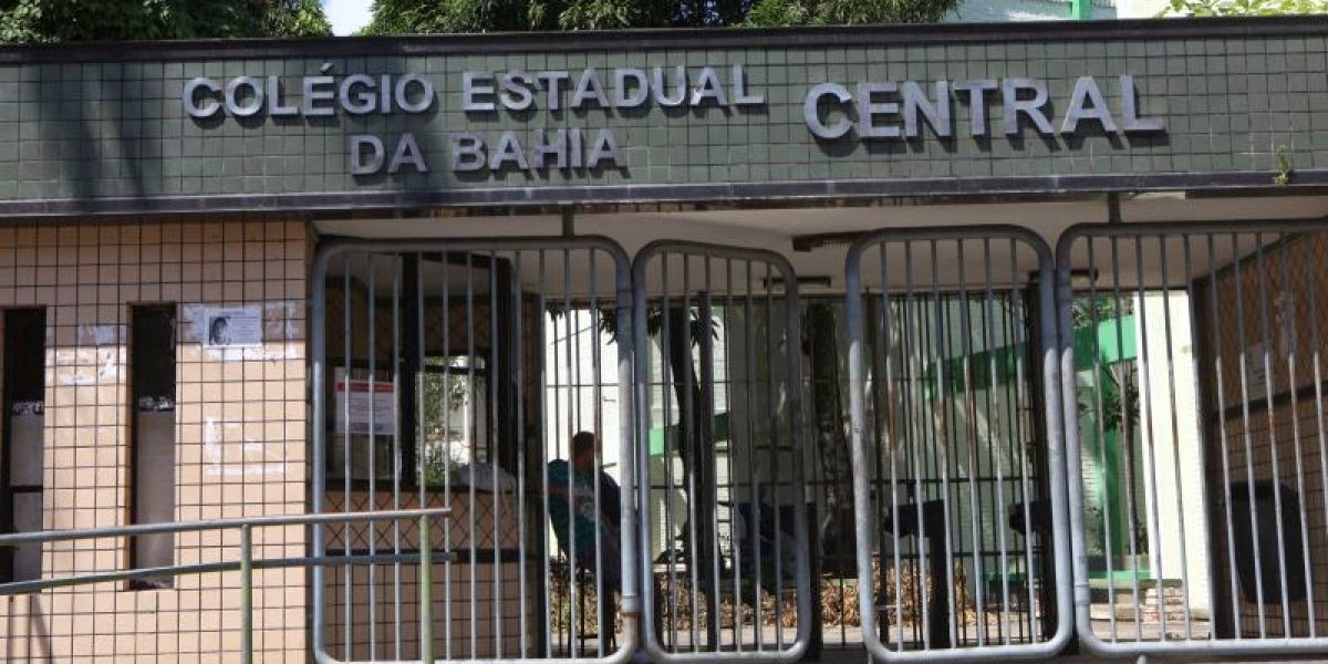 Matrículas na rede estadual da Bahia começam nesta segunda-feira (24)