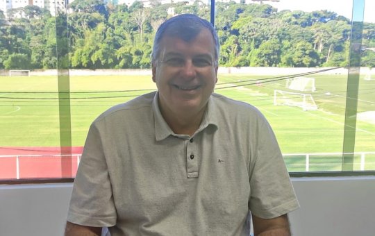 Vice-presidente do Vitória renova licença e segue afastado do clube