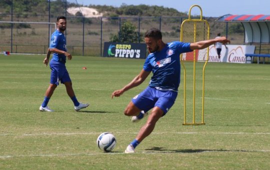 Bahia renova contrato com Marco Antônio até 2024