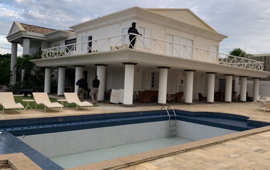 Milionário preso em Vilas morava há 7 meses na mansão que foi de Bell Marques