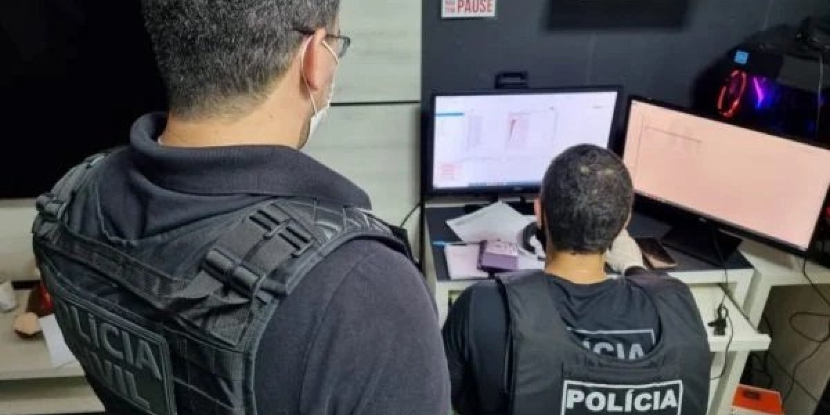 Operação Downloader: Servidor do Senado é preso com 2 mil vídeos de pedofilia