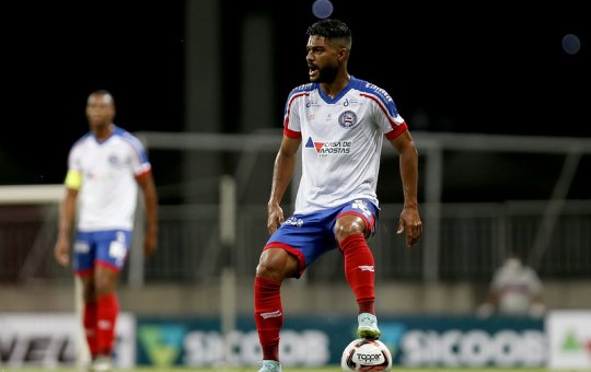 Guto Ferreira analisa estreia de comandados na partida contra o Doce Mel