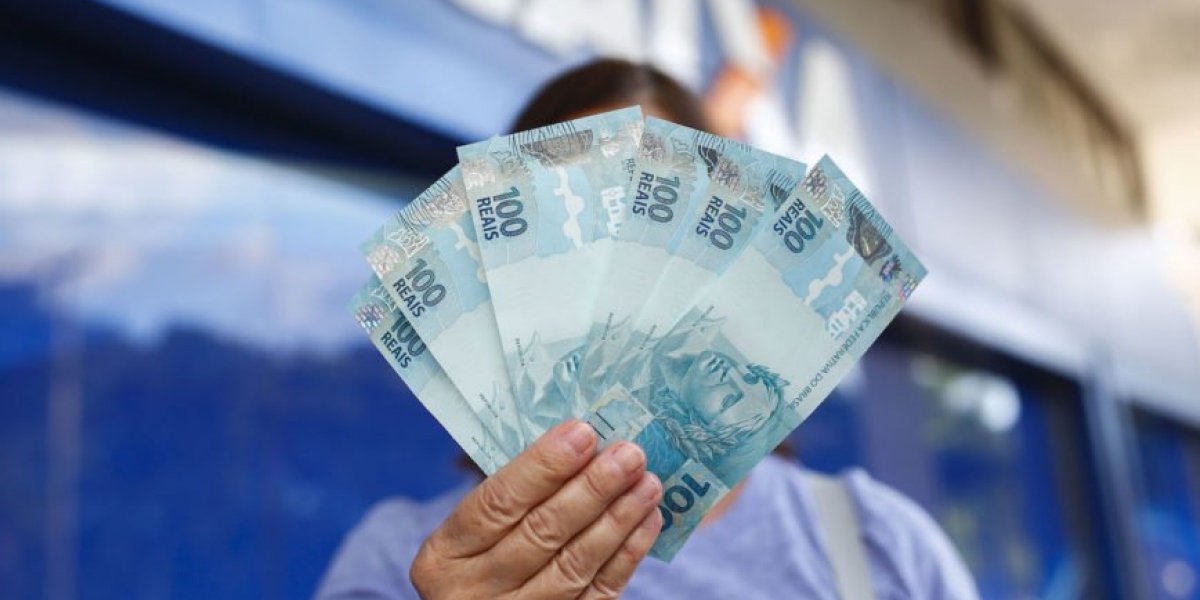 Beneficiários com NIS final 9 recebem valores do Auxílio Brasil nesta sexta (28)