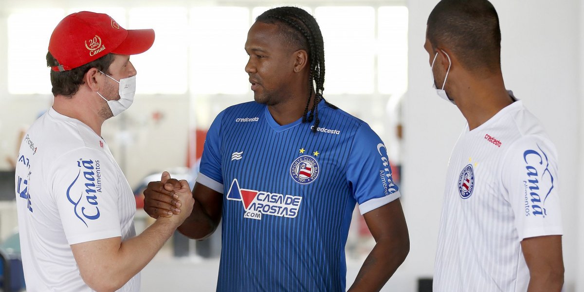 Em estreia contra Campinense, Bahia contará com os gringos Mugni e Rodallega