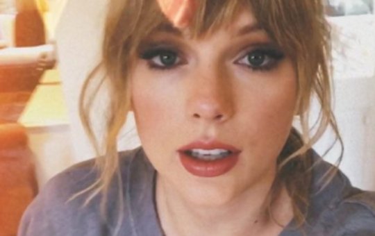 Homem é preso após tentar invadir casa de Taylor Swift