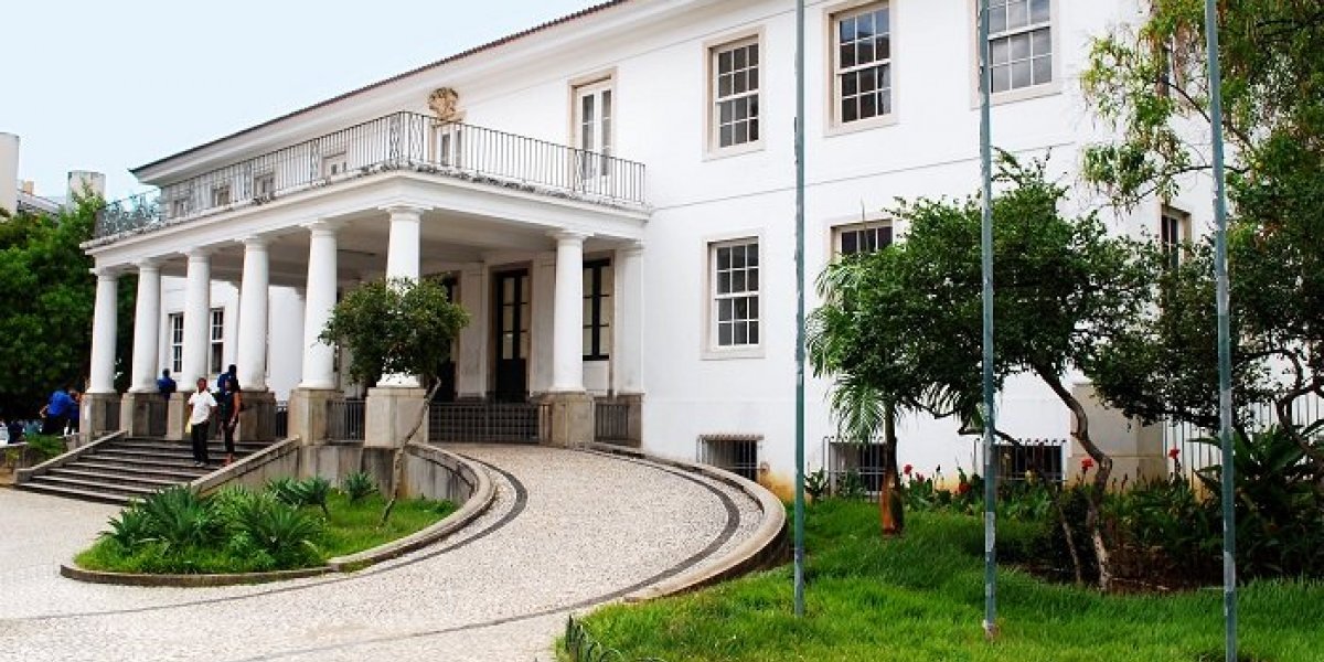 Covid-19: Passaporte vacinal será exigido pela Ufba e outras 26 universidades