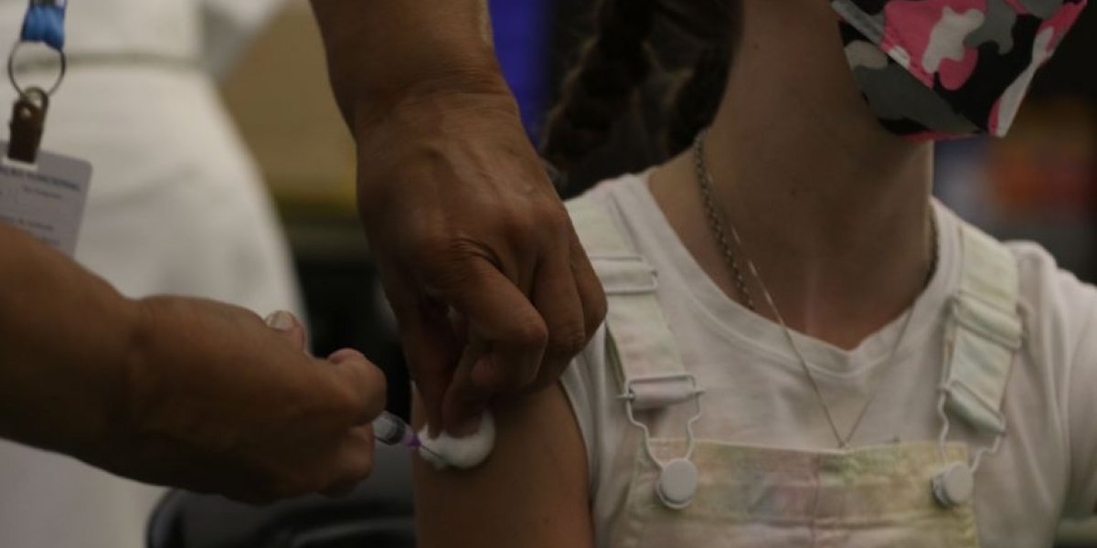 Covid-19: Governo compra mais de 10 milhões de doses para vacinação infantil