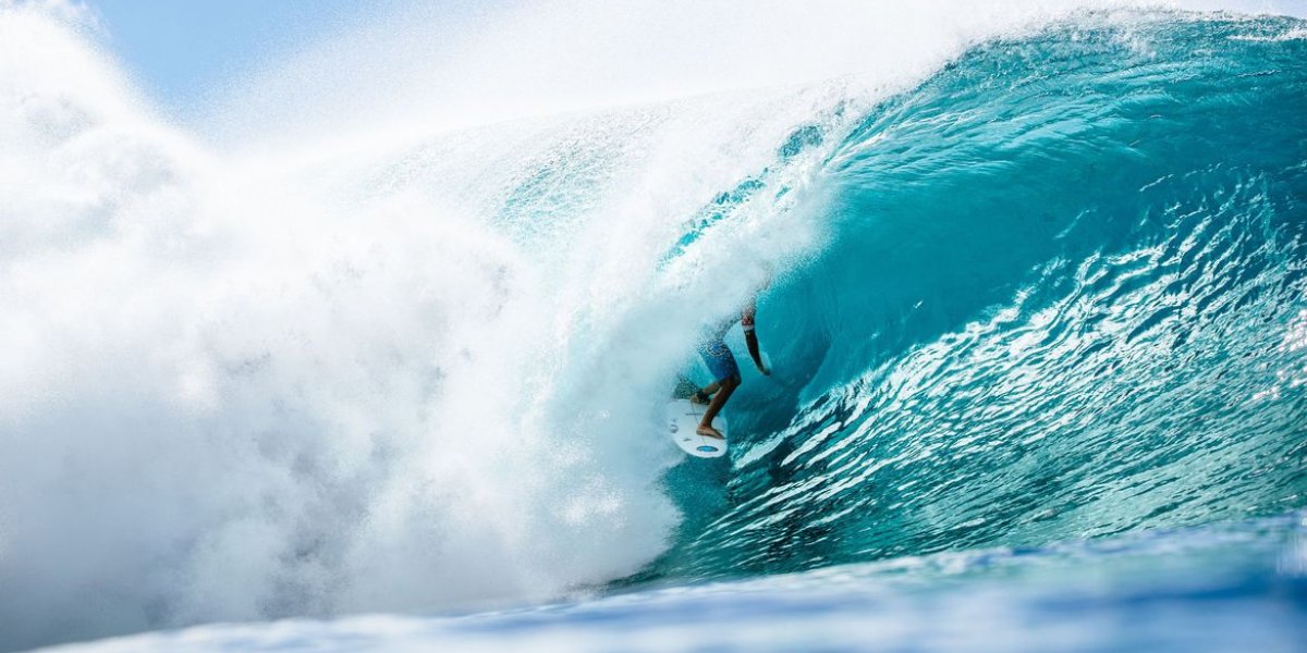 Surfe: Miguel Pupo supera Ítalo Ferreira em duelo brasileiro em Pipeline