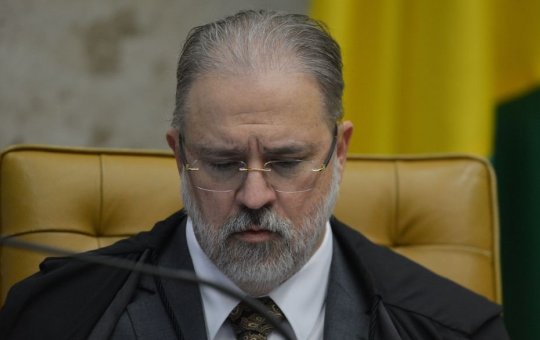 Covid-19: Augusto Aras testa positivo e não vai à abertura do ano legislativo