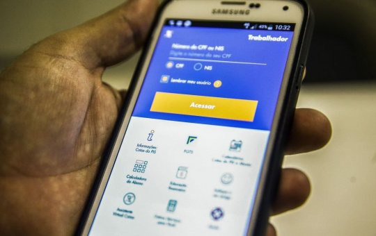 Vítimas de enchentes em Ibicuí, na Bahia, já podem sacar FGTS na Caixa