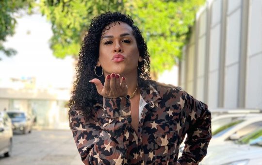 Léo Kret diz que já namorou cantor, jogador e apresentador; confira agora