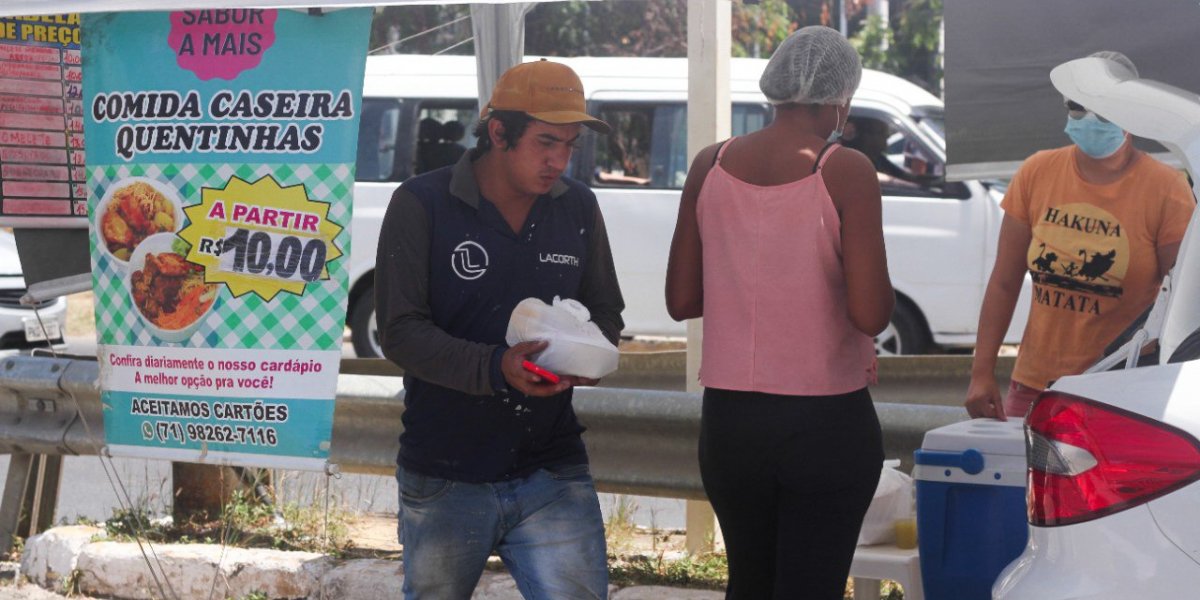 Reajuste no preço do gás deixa comerciantes de Salvador com as 'mãos na cabeça'