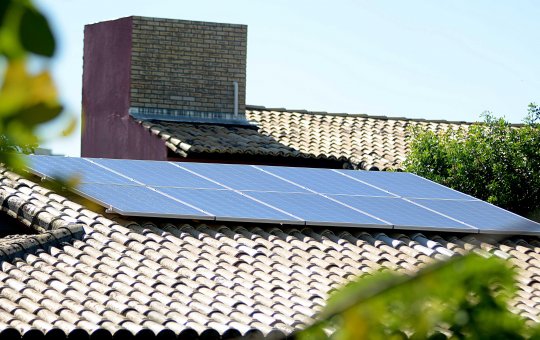 Bruno Reis sanciona lei de incentivo ao uso da energia solar fotovoltaica