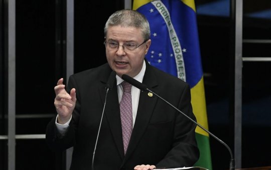 Antonio Anastasia toma posse como ministro do TCU e destaca Lei de Segurança