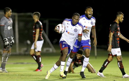 Rodallega entra no top 5 de artilheiros estrangeiros da história do Bahia