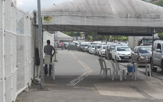 Covid-19: Arena Fonte Nova tem forte movimento em mutirão da 3ª dose