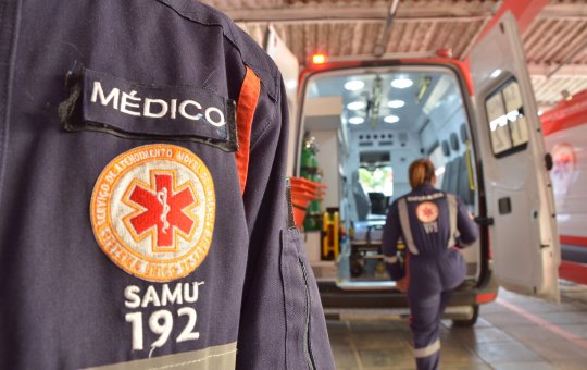 Criminosos assaltam e matam motorista de aplicativo no bairro de Itapuã