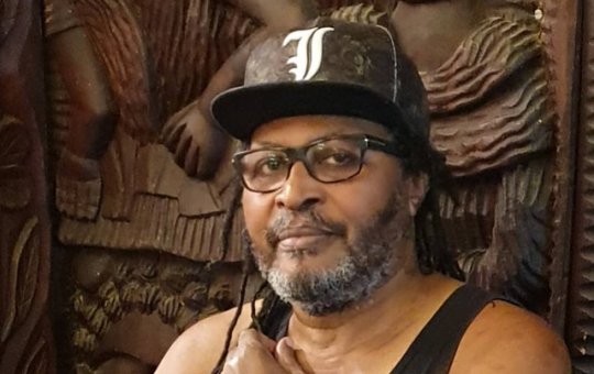 Edson Gomes tem contas de Instagram e Whatsapp hackeadas 