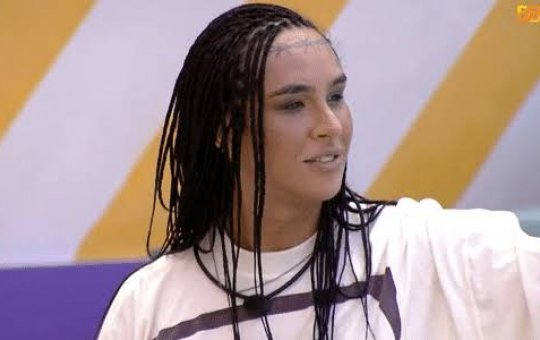 Nova Vih Tube? Natália diz que Linn está três dias sem tomar banho