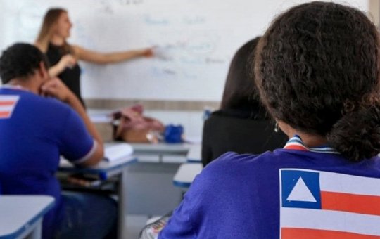 Ano letivo na rede estadual começa nesta segunda-feira com aulas presenciais