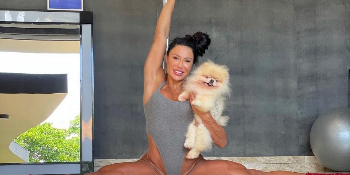 Gracyanne Barbosa se recupera de intoxicação alimentar e volta ao pole dance