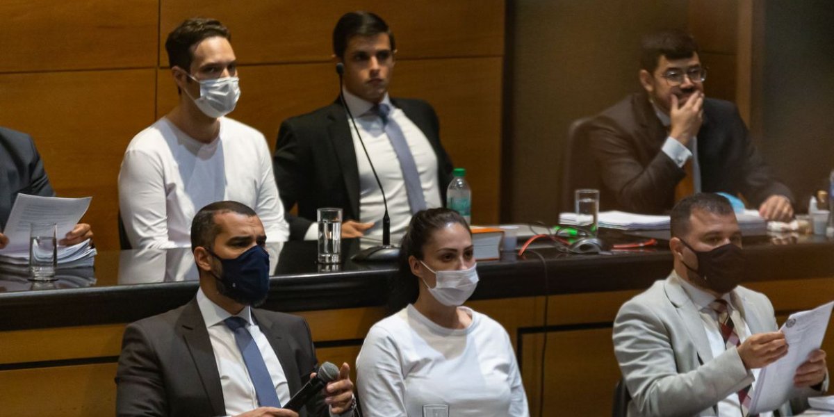 Caso Henry Borel: mãe e padrasto vão à audiência no TJRJ