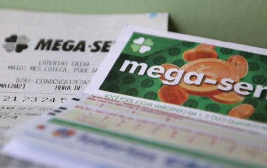 Mega-Sena acumula e prêmio sobe para R$ 12 milhões; confira os números