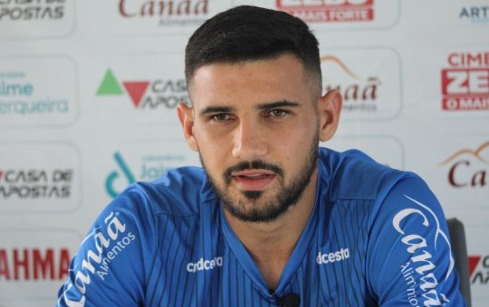 Zagueiro Ignácio briga por titularidade no Bahia