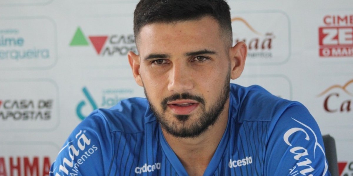 Zagueiro Ignácio briga por titularidade no Bahia