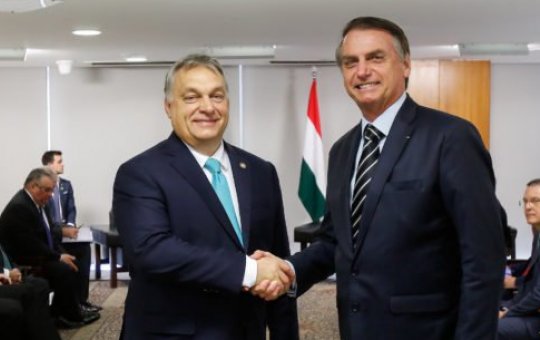 Bolsonaro desembarca na Hungria para encontro com Viktor Orbán