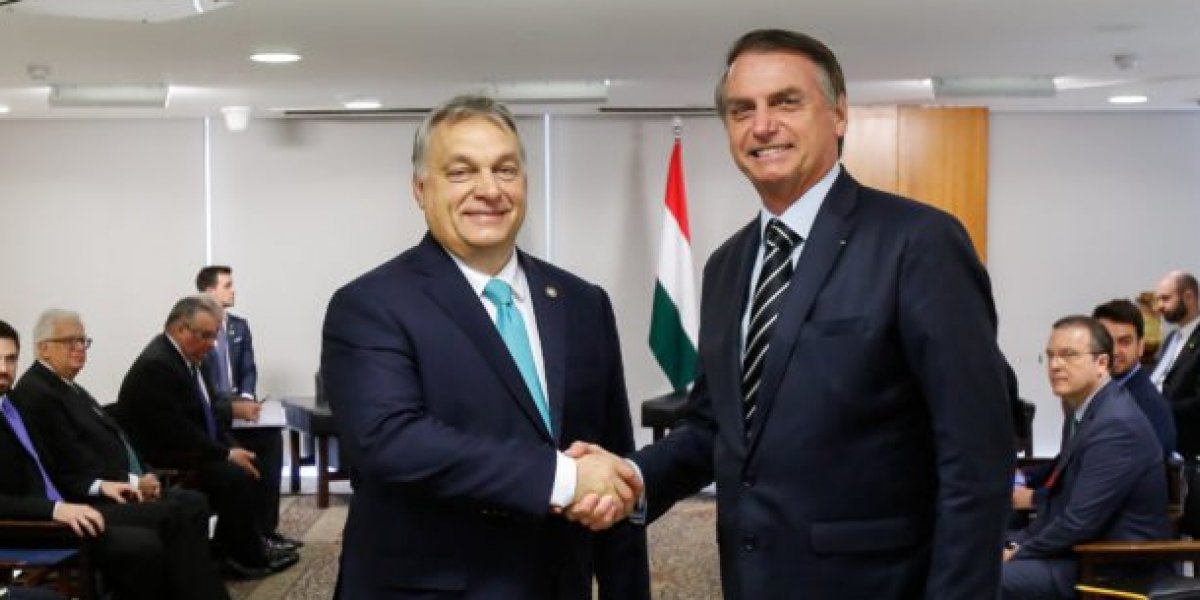 Bolsonaro desembarca na Hungria para encontro com Viktor Orbán