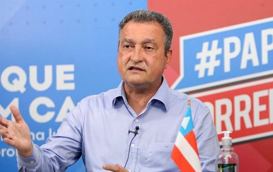 Rui Costa anuncia que pode flexibilizar medidas de restrição a partir de março