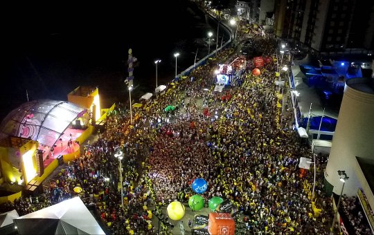 Bruno Reis propõe auxílio de até R$ 2.424 a profissionais de cultura e eventos