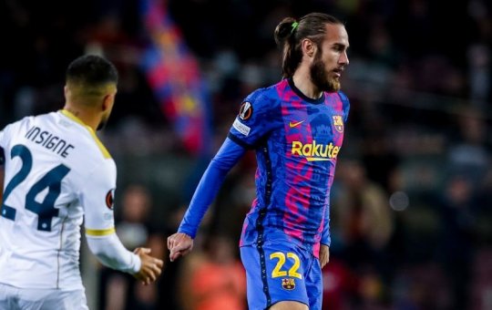 Barcelona e Napoli empatam em jogo de ida da Liga Europa