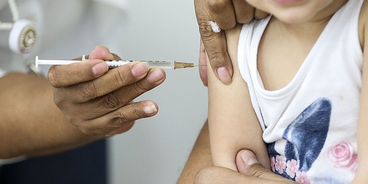 Vacinação contra Influenza é retomada nesta segunda (21), em Salvador