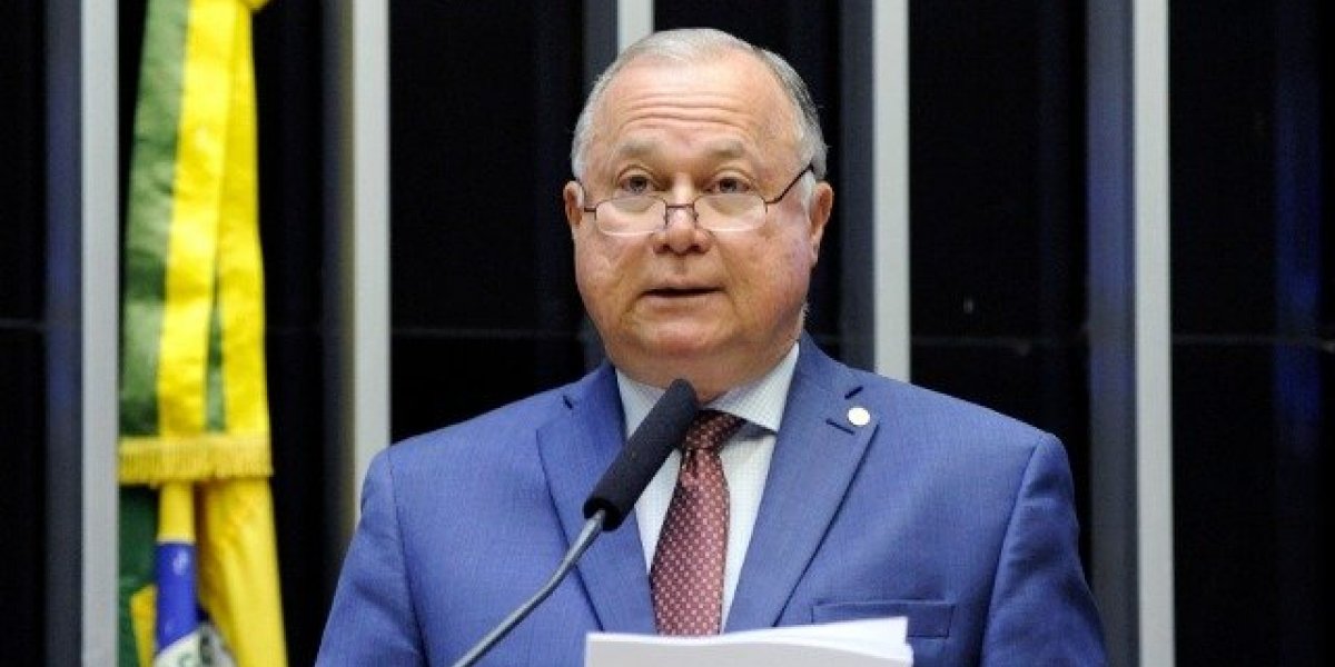 Criminosos voltam a utilizar nome e imagem de Paulo Azi para aplicar golpe