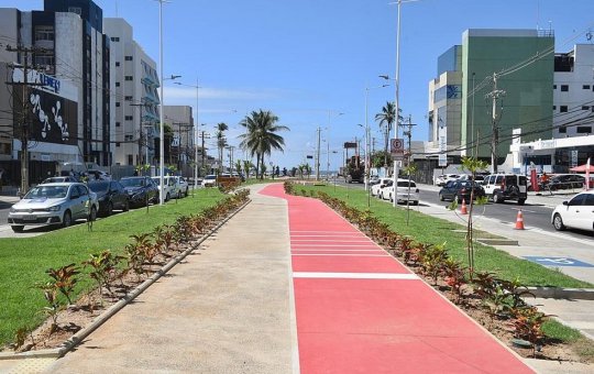 Bruno Reis confirma mudança no nome da Av. Adhemar de Barros para Milton Santos