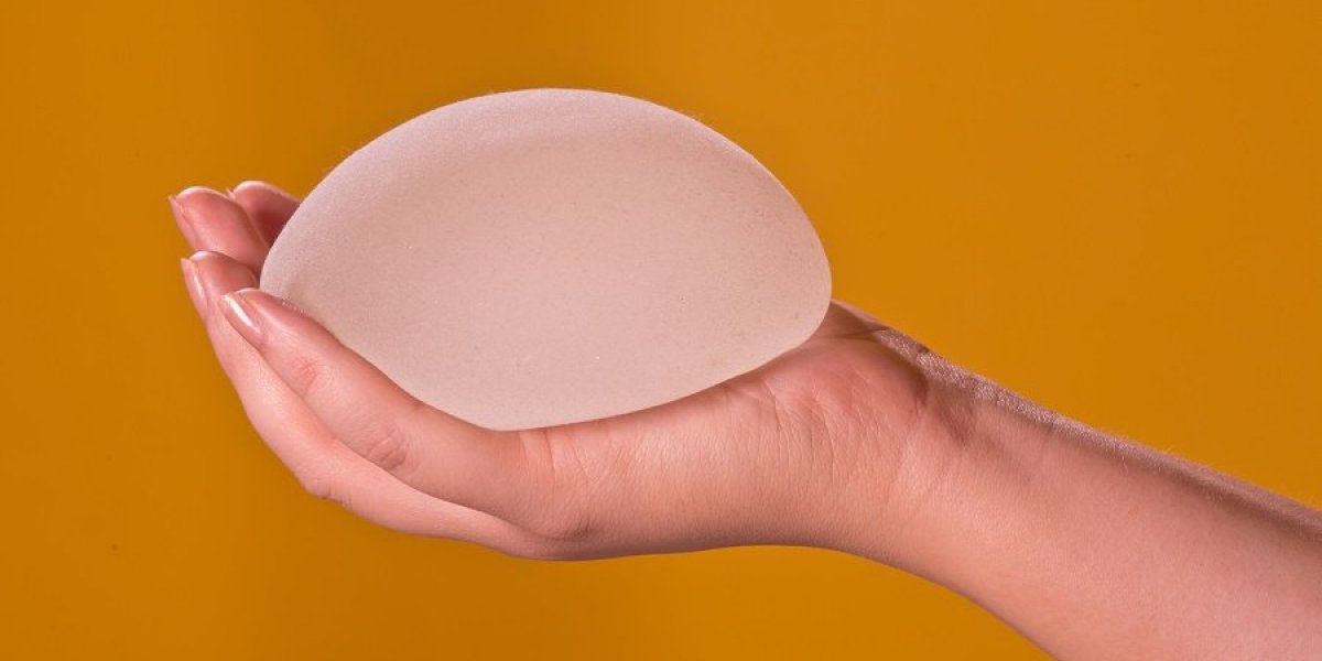 Faróis acesos: Clínica alemã inventa silicone que acende e muda de cor