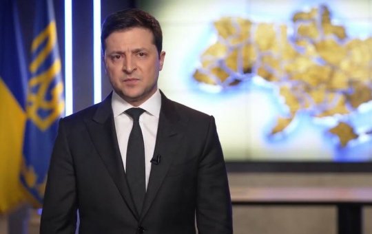 Exército ucraniano está respondendo aos ataques da Rússia, diz presidente