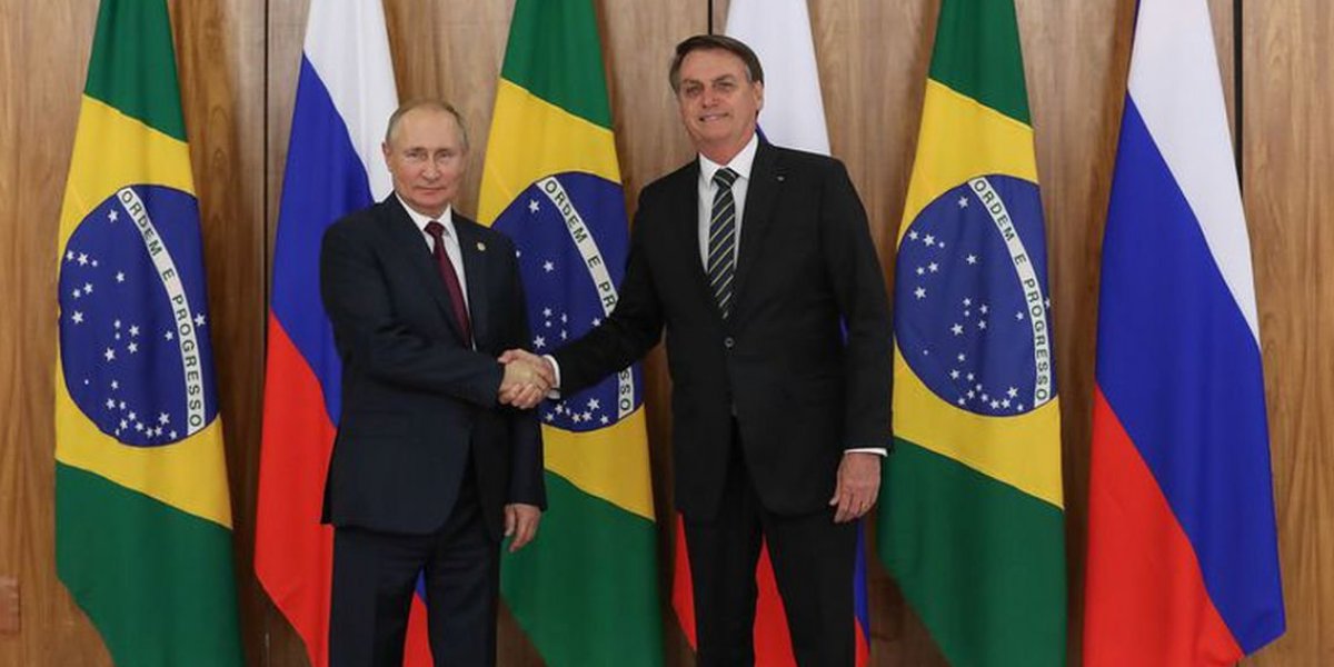 Aumenta a pressão para o governo Bolsonaro condenar ação russa na Ucrânia