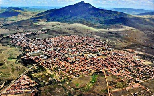 Por suspeita de tráfico de drogas, casal é preso em flagrante no sul da Bahia