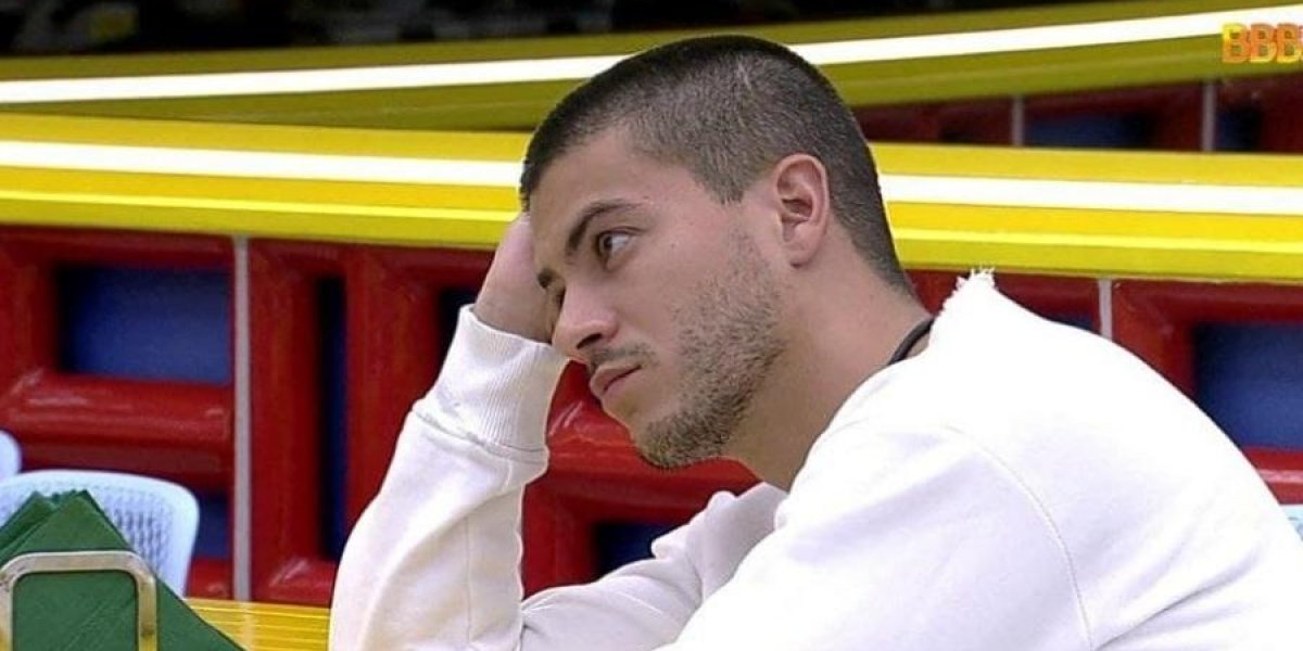 “Estou querendo ir pra casa”, desabafa Arthur Aguiar após derrota no BBB22