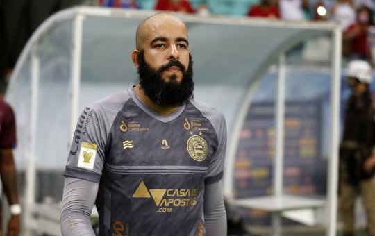 Goleiro do Bahia vai precisar passar por exames oftalmológicos