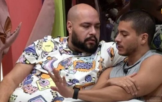Arthur Aguiar e Tiago Abravanel discutem no BBB 22; veja vídeo