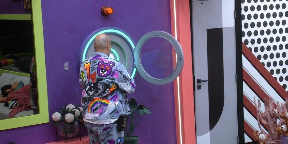 Tiago Abravanel aperta botão de desistência e deixa BBB 22; 'Acabou para mim'