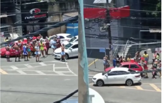 Polícia Militar encerra desfile de bloco de carnaval em Salvador