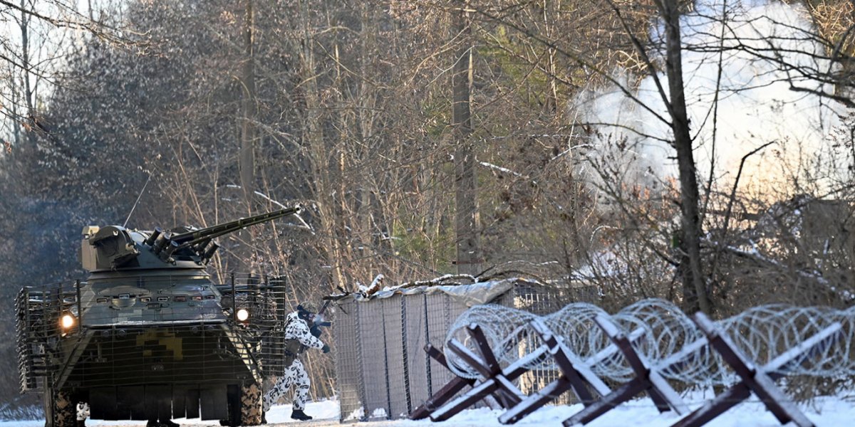 "Deve-se deixar Kiev de trem na 1ª oportunidade", diz embaixada brasileira