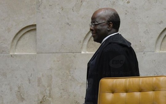 Ex-ministro do STF, Joaquim Barbosa cogita ser candidato à presidência